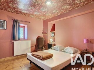  Maison  vendre 15 + pices 550 m