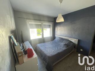  Immeuble � vendre 810 m�