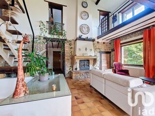  Maison � vendre 9 pi�ces 327 m�