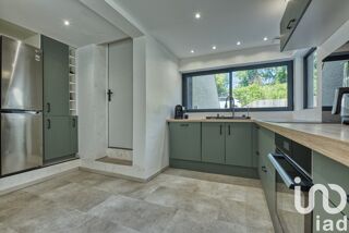  Villa � vendre 6 pi�ces 185 m�