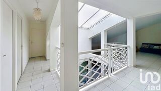  Villa � vendre 9 pi�ces 220 m�