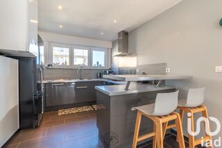  Appartement  vendre 5 pices 80 m