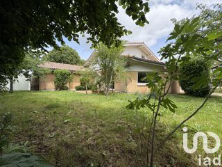  Villa � vendre 5 pi�ces 200 m�