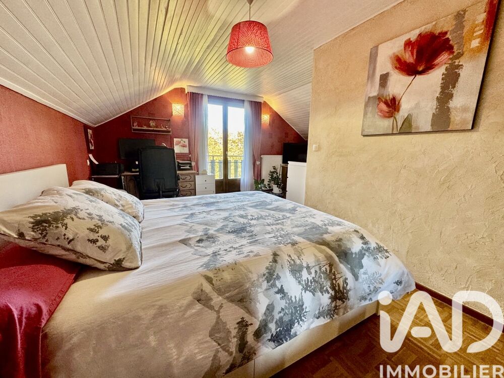 � vendre  Maison Saint-Julien-en-Genevois (74160)