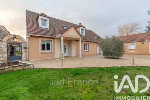   Vente Maison traditionnelle 10 pi�ces Maison - 10 pi�ce(s) - 203 m�