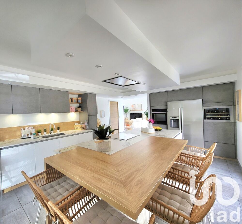 � vendre  Maison Saint-Cyr-sur-Loire (37540)