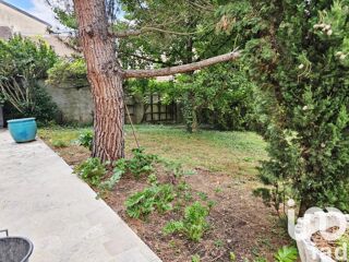  Villa  vendre 7 pices 232 m