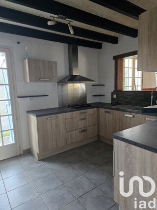  Maison � vendre 9 pi�ces 210 m�