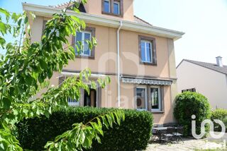  Maison  vendre 9 pices 228 m