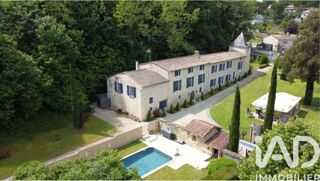  Maison � vendre 15 + pi�ces 370 m�