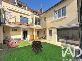  Maison � vendre 10 pi�ces 234 m�