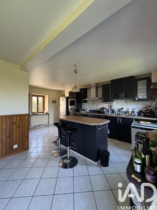  Maison � vendre 10 pi�ces 213 m�