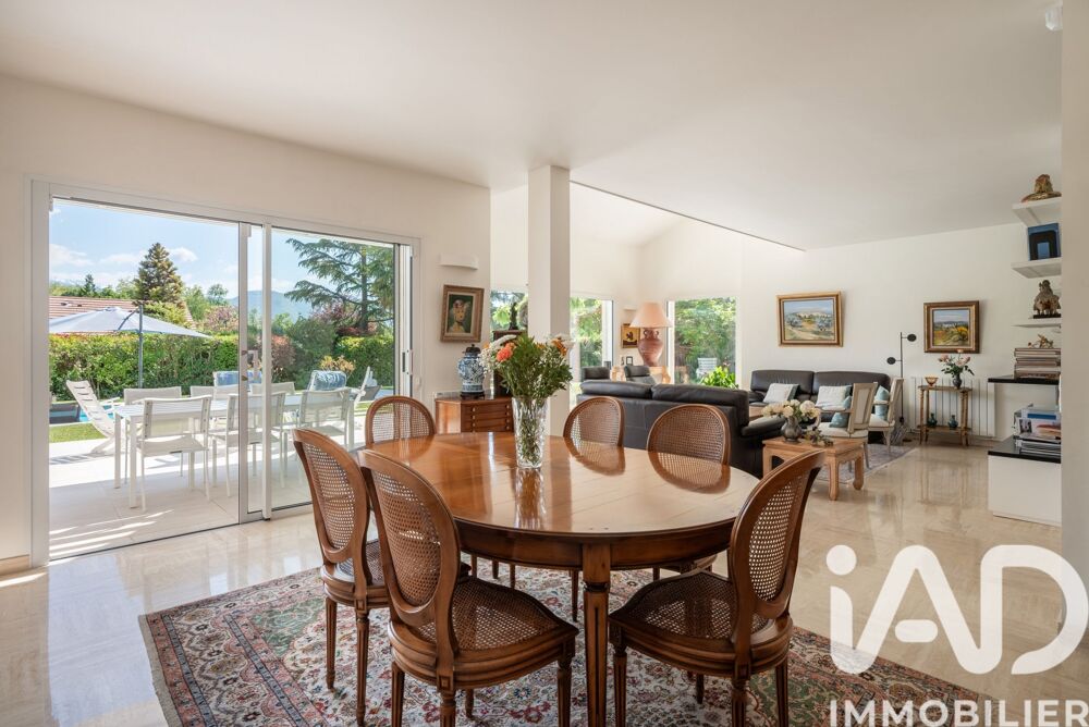 � vendre  Villa Meylan (38240)