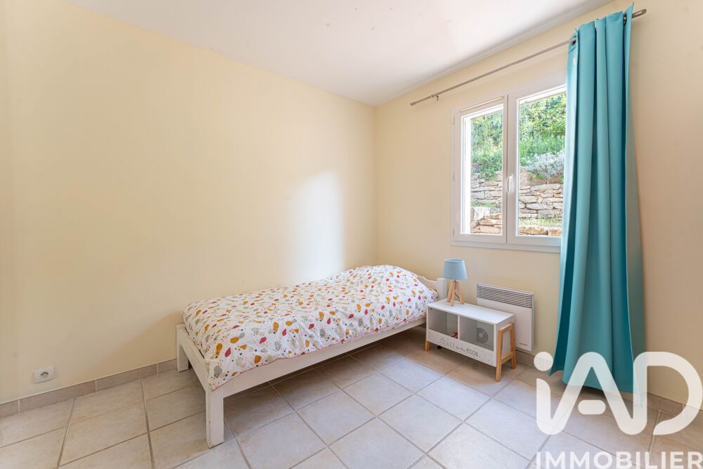 � vendre  Maison Saint-Cyr-sur-Mer (83270)