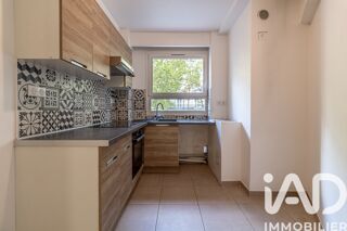  Appartement  vendre 2 pices 65 m