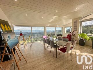  Maison � vendre 9 pi�ces 220 m�