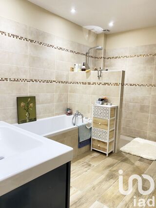  Maison � vendre 3 pi�ces 130 m�