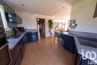  Maison  vendre 9 pices 244 m