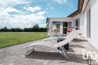  Maison � vendre 6 pi�ces 222 m�