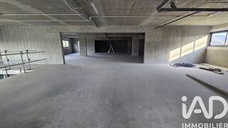 Immeuble � vendre 1040 m�