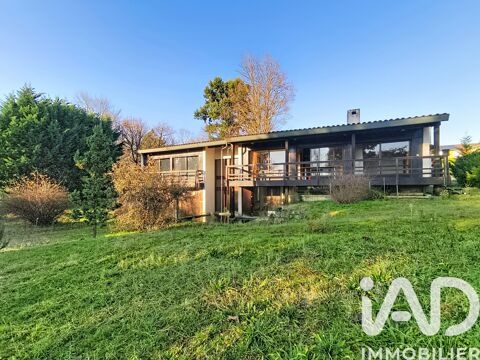   Vente Maison d'architecte 7 pi�ces Villa - 7 pi�ce(s) - 220 m�