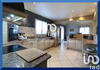  Maison  vendre 7 pices 195 m