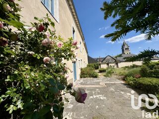  Maison  vendre 15 + pices 430 m