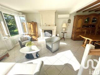  Villa  vendre 6 pices 136 m