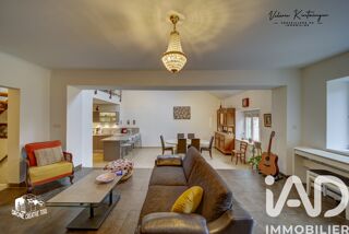  Maison � vendre 9 pi�ces 215 m�