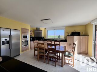  Maison � vendre 6 pi�ces 212 m�