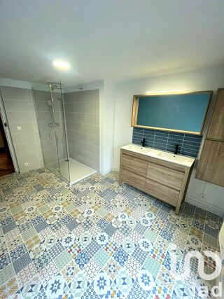  Immeuble � vendre 300 m�