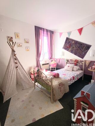  Maison � vendre 15 + pi�ces 1300 m�