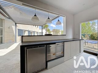  Maison � vendre 6 pi�ces 230 m�