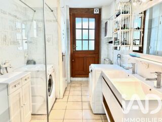  Maison � vendre 9 pi�ces 181 m�