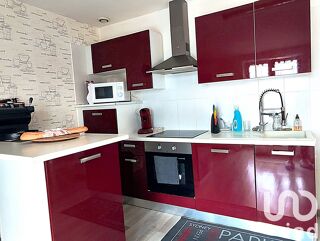  Immeuble � vendre 126 m�