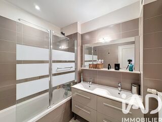  Appartement � vendre 5 pi�ces 121 m�