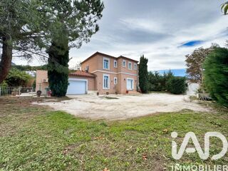  Maison � vendre 7 pi�ces 210 m�