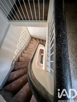  Immeuble � vendre 373 m�