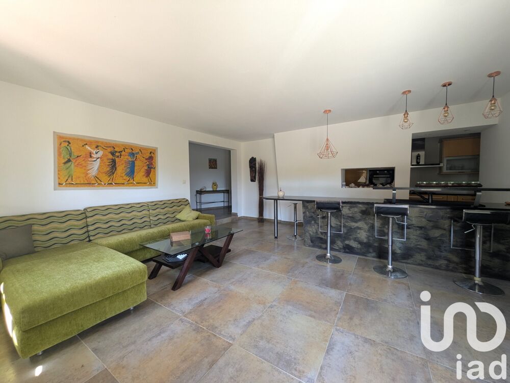  vendre  Maison Bormes-les-Mimosas (83230)