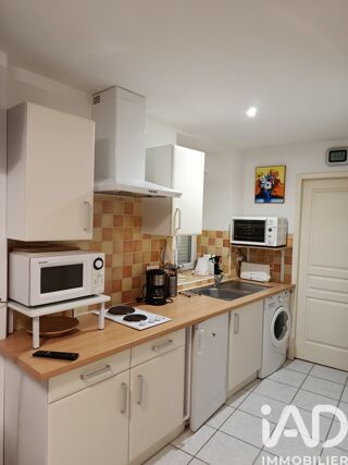  Immeuble � vendre 181 m�