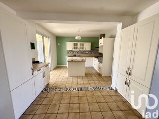  Maison � vendre 5 pi�ces 234 m�