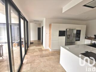  Maison � vendre 6 pi�ces 212 m�