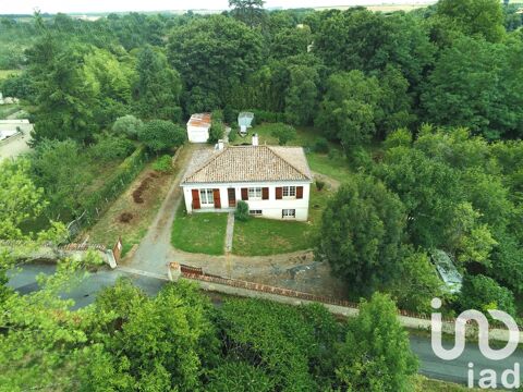   Vente Maison/villa 8 pices Maison - 8 pice(s) - 132 m