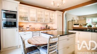  Maison � vendre 10 pi�ces 262 m�