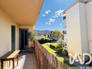  Appartement � louer 4 pi�ces 84 m�