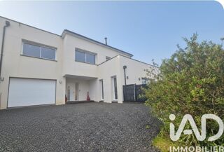  Maison � vendre 8 pi�ces 244 m�