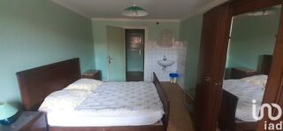  Immeuble � vendre 525 m�