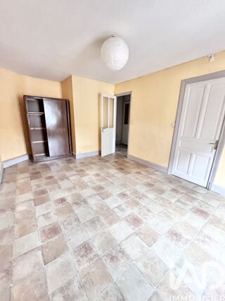  Immeuble � vendre 145 m�