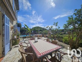  Maison � vendre 12 pi�ces 323 m�