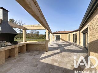  Maison  vendre 6 pices 161 m